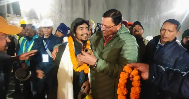 Miraculous Rescue Operation: Chief Minister Pushkar Singh Dhami Welcomes 41 Trapped Laborers with Garlands as They Emerge Unharmed from 17-Day Ordeal in Silkyara Tunnel Collapse