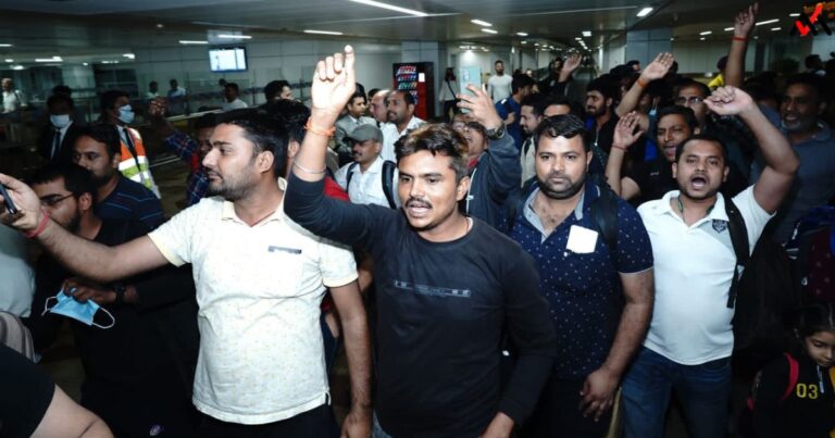 Cheering and Slogans of Patriotism as Indian Nationals Return Home from Sudan under Operation Kaveri