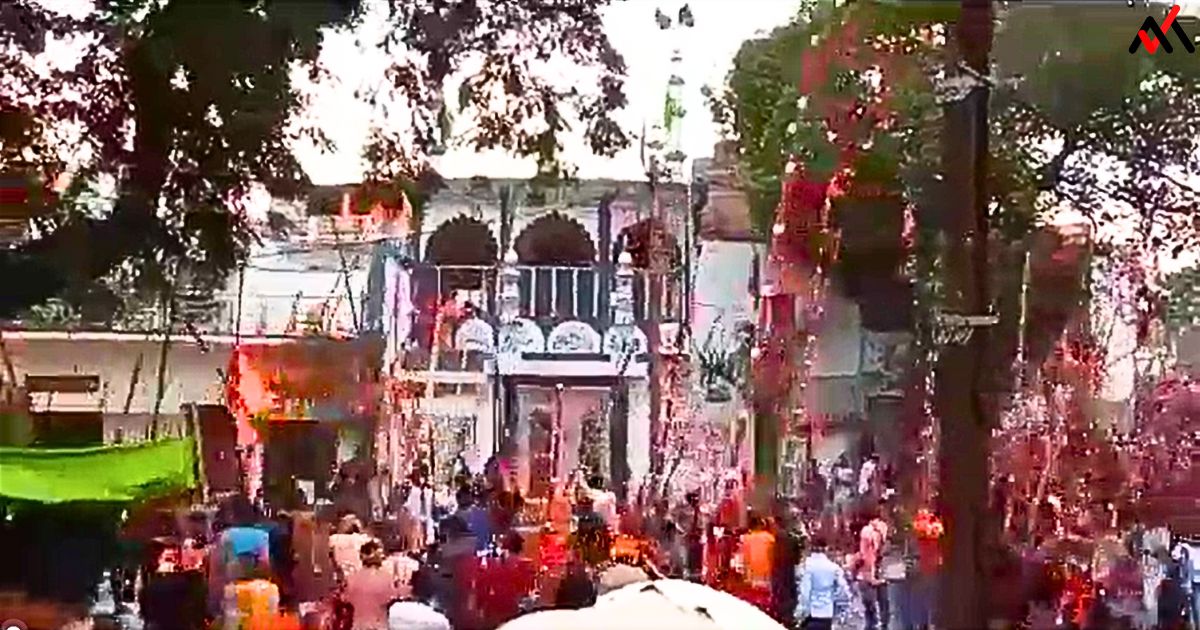 Stone peling on Mahaviri procession in Gopalganj